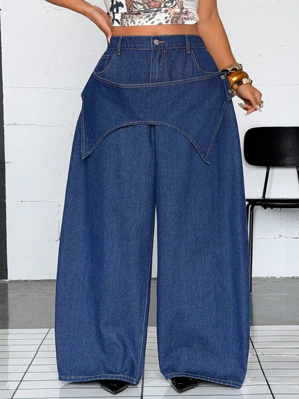 Medium Wash Casual Women's Button Pocket Zipper Fly Wide-Leg Long Baggy Jeans - Picture 5 of 5